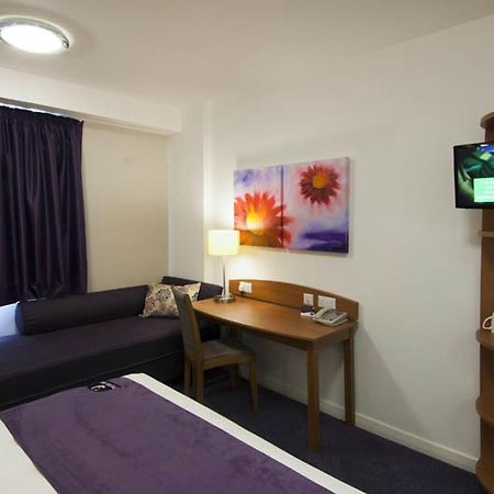 Premier Inn Exeter Central St. Davids Eksteriør bilde