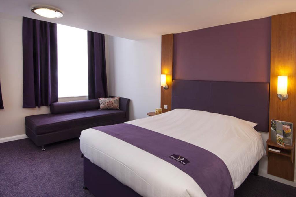 Premier Inn Exeter Central St. Davids Eksteriør bilde